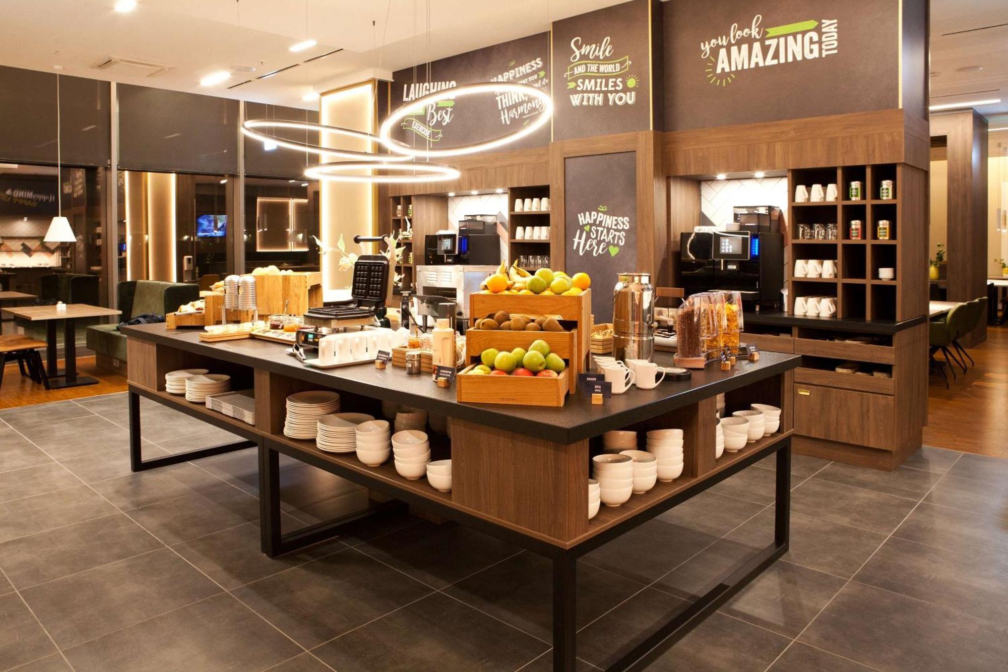 Hotel Hampton By Hilton Center East Munich
