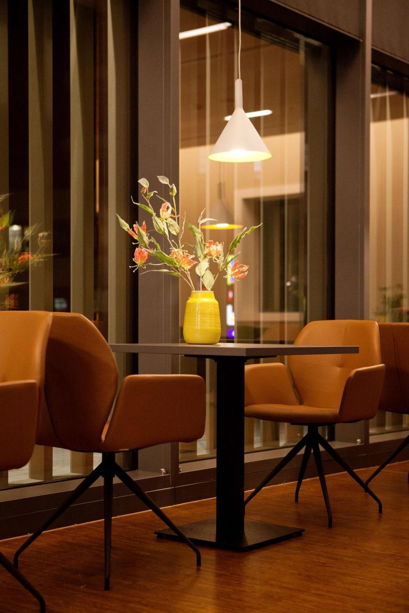 Hampton By Hilton Center East Munich